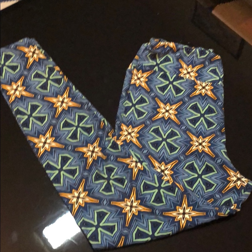 NWOT lularoe tall curvy leggings